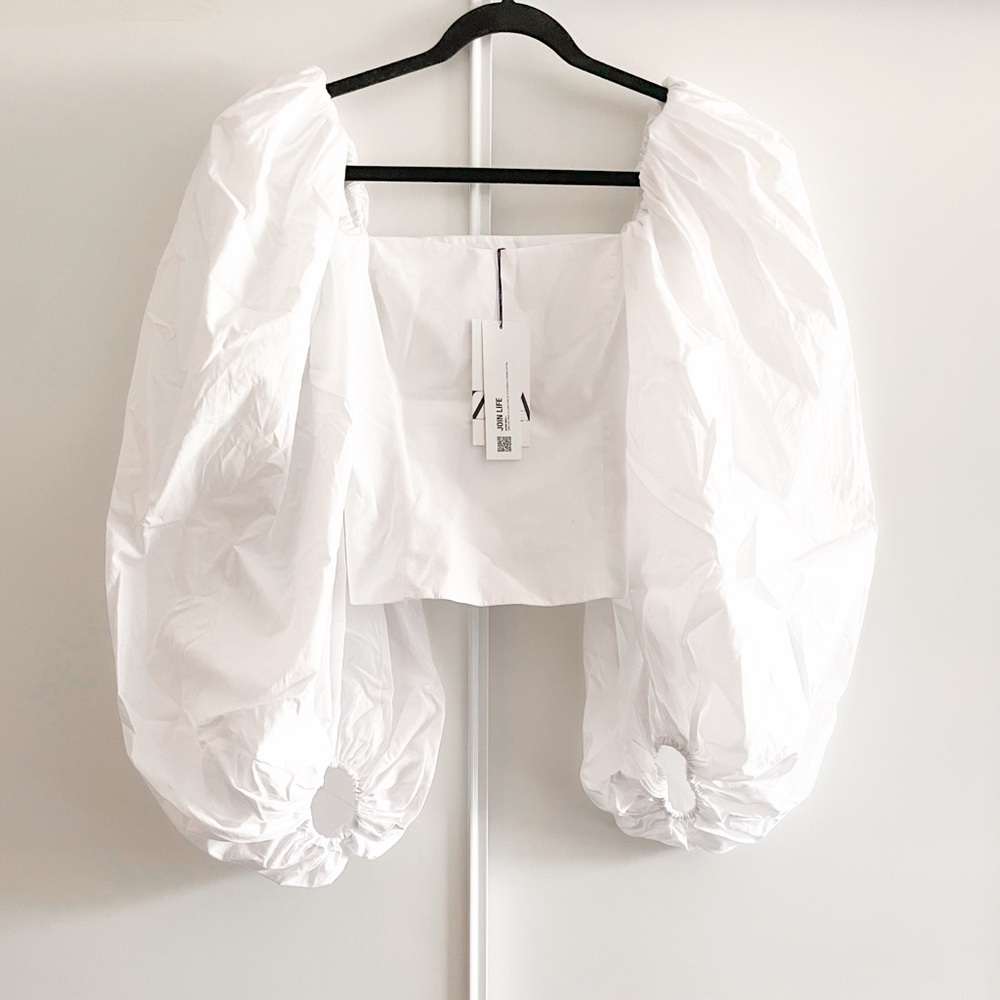 Zara NWT Puff Sleeve Blouse